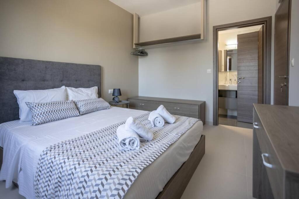 Mela Luxury Apartments Μαρουλάς Εξωτερικό φωτογραφία