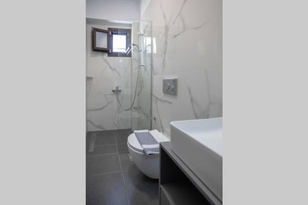 Mela Luxury Apartments Μαρουλάς Εξωτερικό φωτογραφία