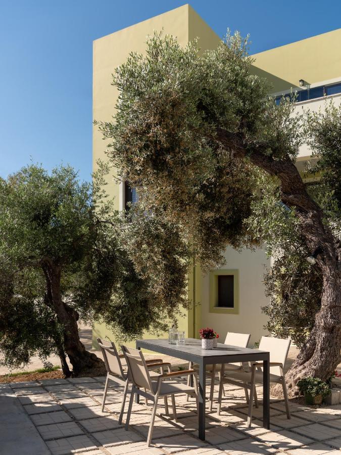 Mela Luxury Apartments Μαρουλάς Εξωτερικό φωτογραφία